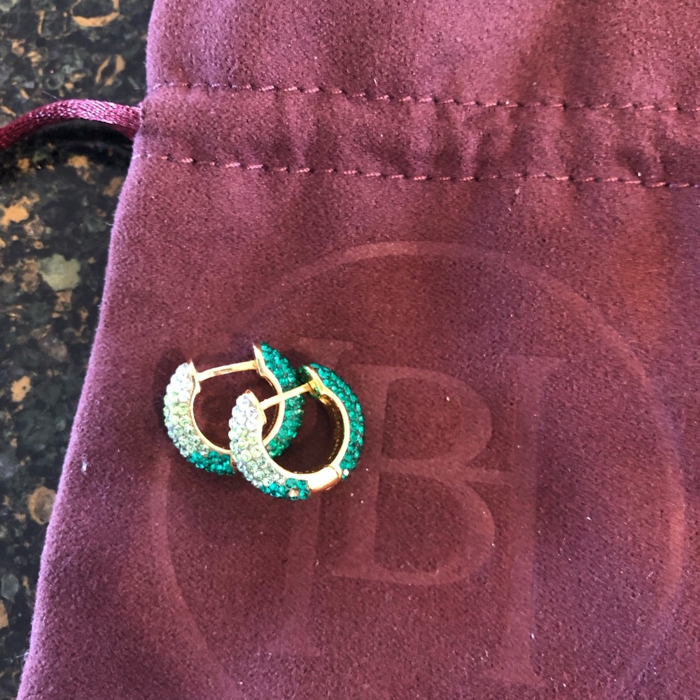 Reversible Sparkle Hoop Earrings - Picture 7 of 7